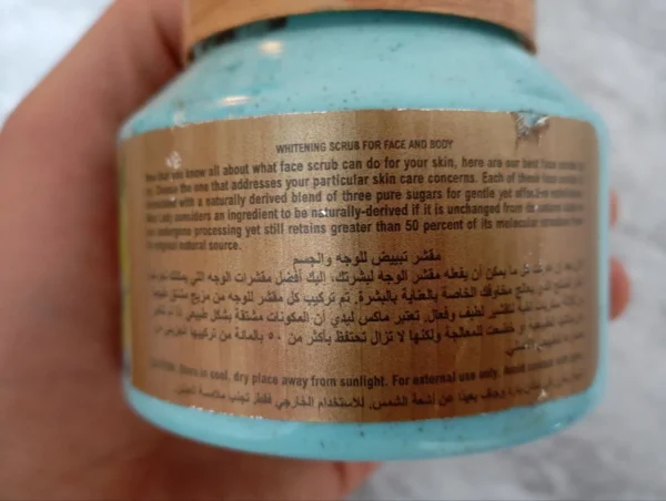 اسکراب مکس لیدی مدل هیالورونیک اسید